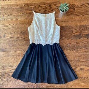 Jessica McClintock Black & Cream Lace Dress.  Size: 7/8